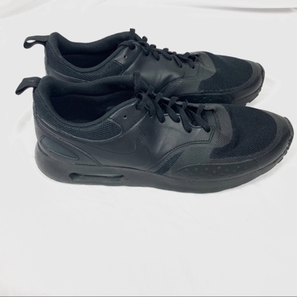 Nike Air Men’s athletic shoes sneaker Black 11.5 - Picture 2 of 12
